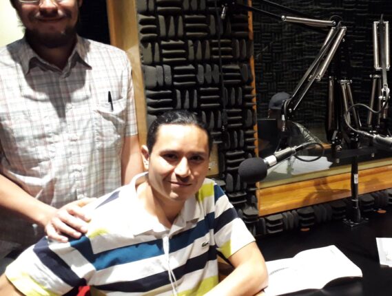 HONGOS Y ÁRBOLES, COMO COOPERAN PARA SOBREVIVIR