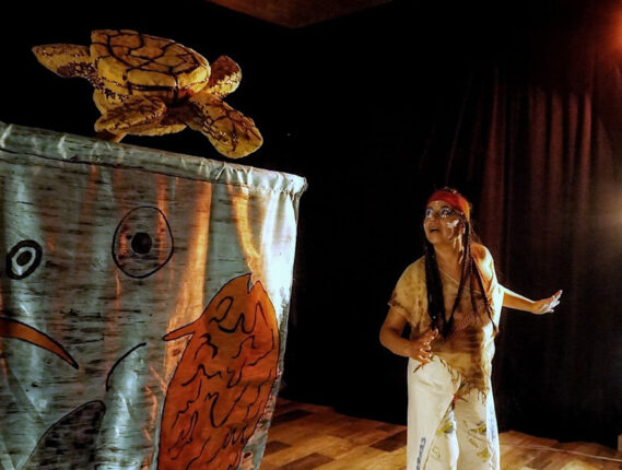 LA OBRA DE TEATRO: AK/AYOTZIN, EL TRISTE CANTO DE UNA TORTUGA