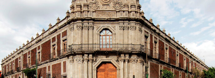 PALACIO DE LA ESCUELA DE MEDICINA PARTE 2